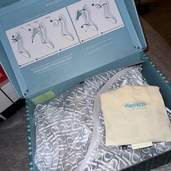 Snake Print Pashion convertible heels - Picture 6 of 8